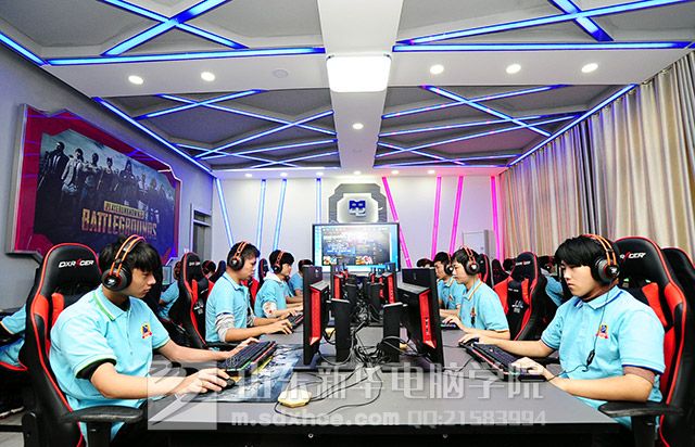 學(xué)電腦去哪里？選擇從事計(jì)算機(jī)軟件科技的最佳途徑